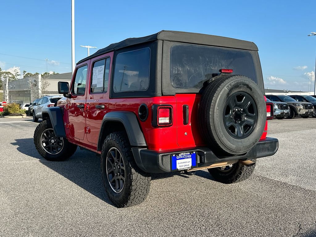Used 2018 Jeep Wrangler Unlimited Sport image 2