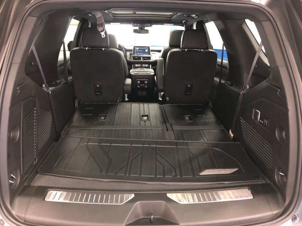 Used 2022 Chevrolet Tahoe Z71 w/ Z71 Off-Road Package image 22