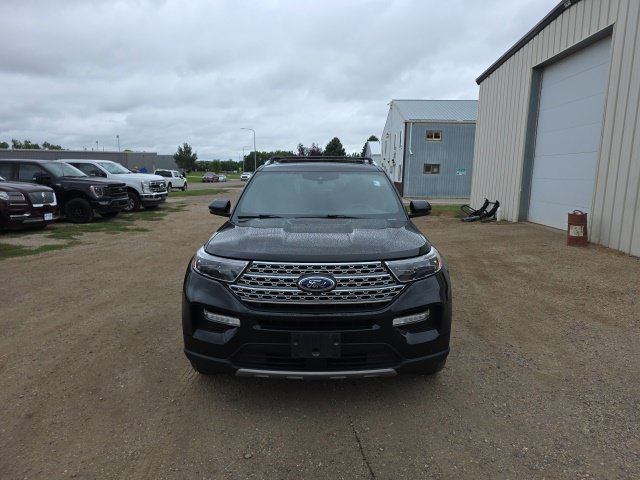 Certified 2020 Ford Explorer Limited w/ Class III Trailer Tow Package AWD/4WD image 2