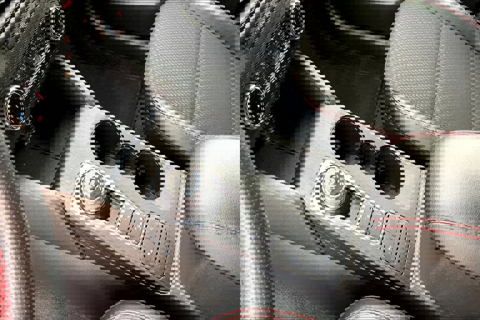 Certified 2025 Ford Escape ST-Line image 17