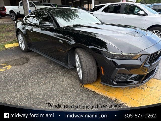 Certified 2025 Ford Mustang GT Premium RWD image 1