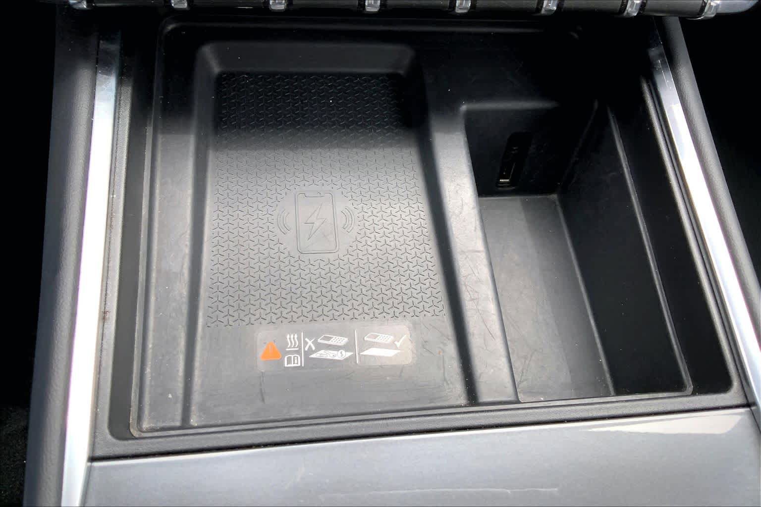 Used 2025 GMC Acadia Elevation FWD image 34