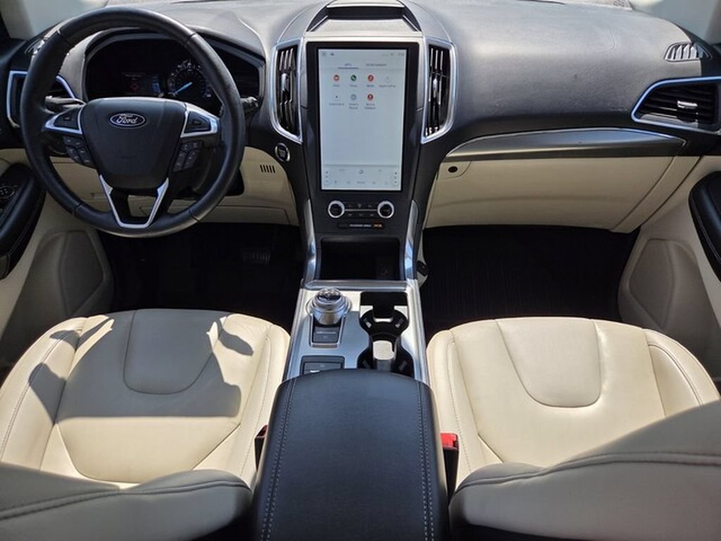 Certified 2022 Ford Edge Titanium AWD/4WD image 15