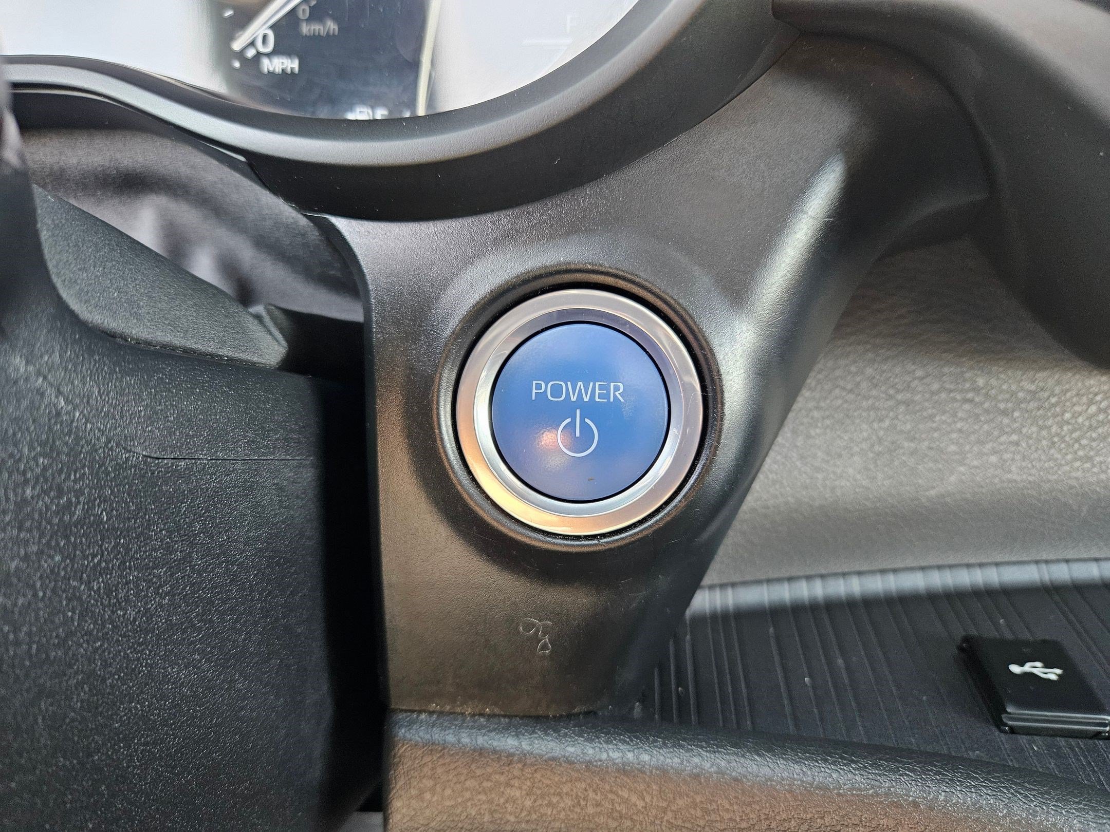 Used 2022 Toyota Sienna XSE AWD/4WD image 22