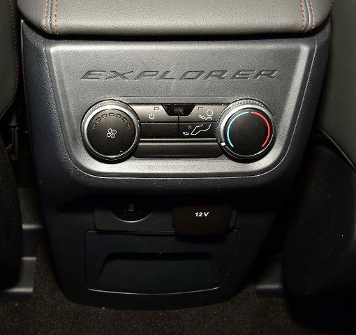 Certified 2025 Ford Explorer Active w/ Active Comfort Package AWD/4WD image 34