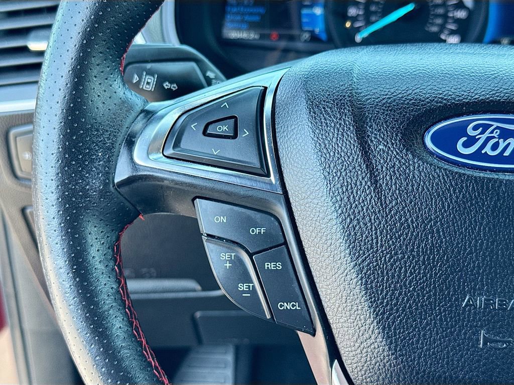 Certified 2024 Ford Edge ST-Line AWD/4WD image 13