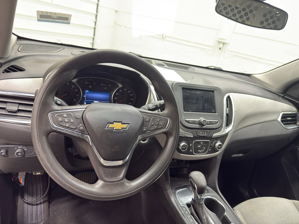 Used 2024 Chevrolet Equinox LT FWD image 12