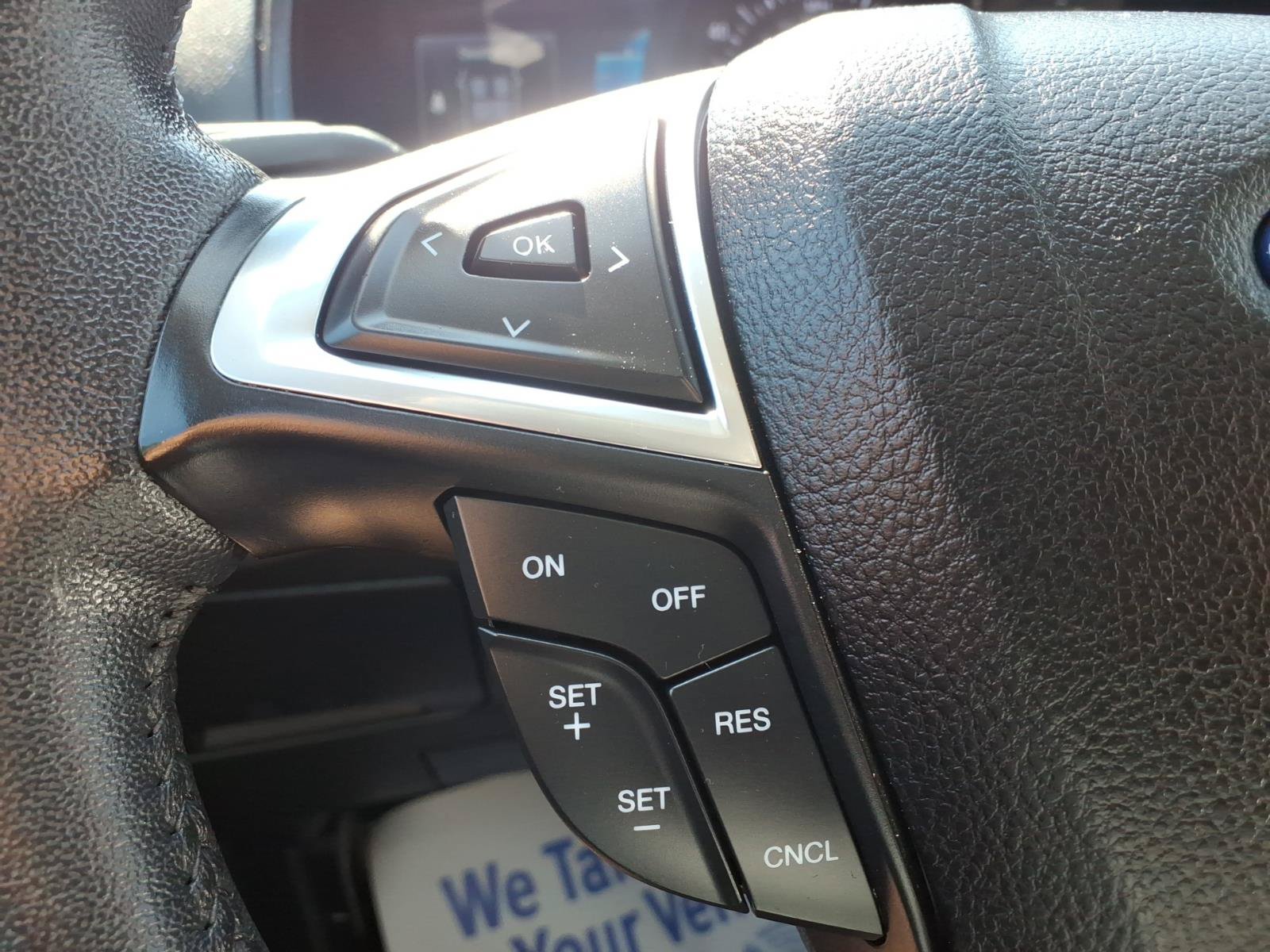 Certified 2022 Ford Edge SEL w/ Convenience Package AWD/4WD image 13