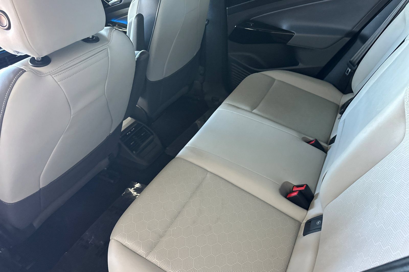 Used 2021 Volkswagen ID.4 Pro S w/ Gradient Package RWD image 14