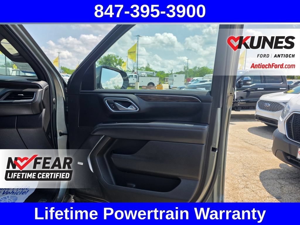 Used 2023 Chevrolet Tahoe Z71 w/ Luxury Package AWD/4WD image 36