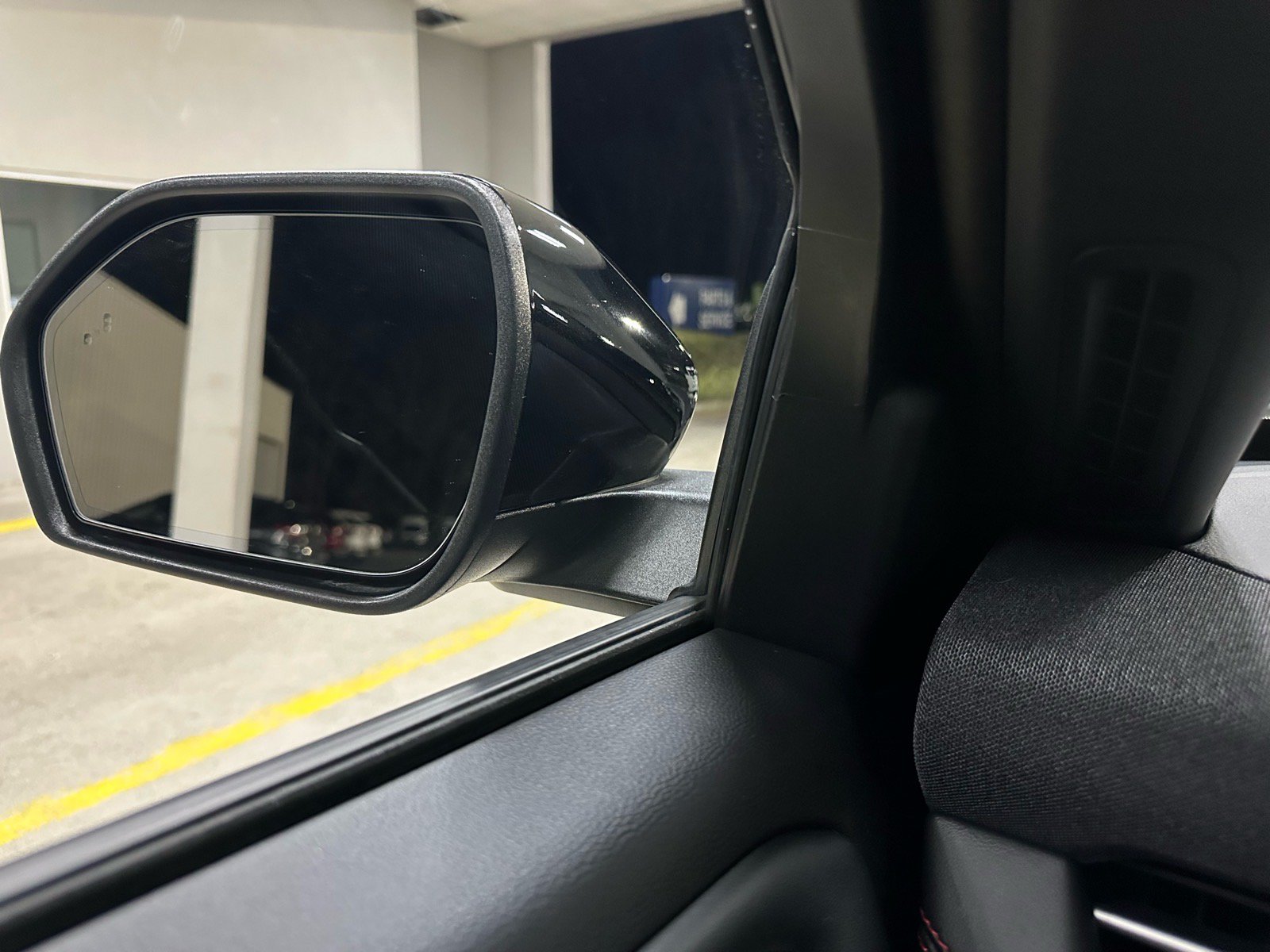 Certified 2025 Ford Explorer ST RWD image 44