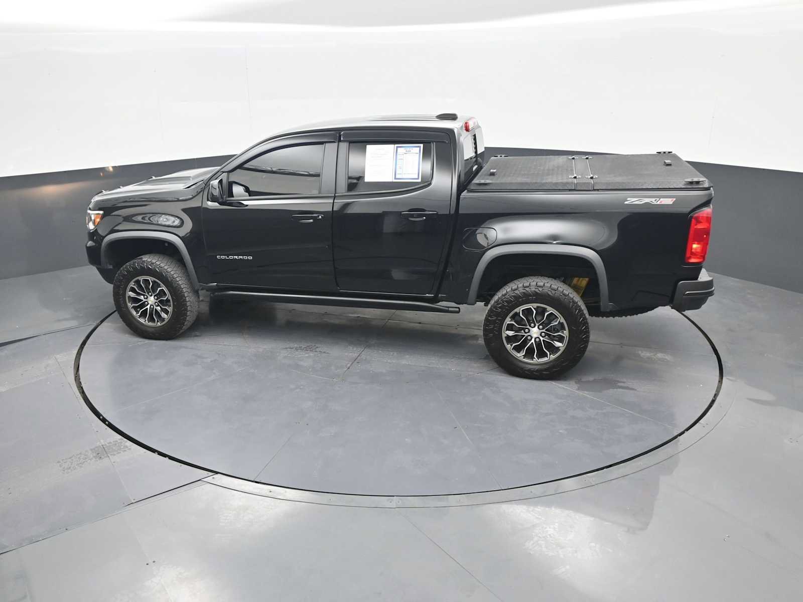 Used 2021 Chevrolet Colorado ZR2 AWD/4WD image 32