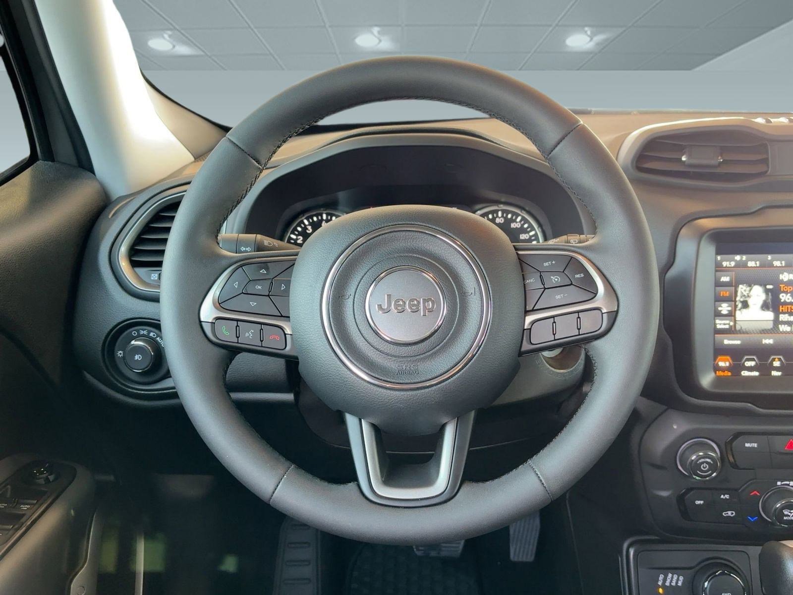 Used 2022 Jeep Renegade Latitude image 15