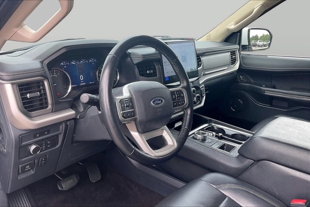 Certified 2022 Ford Expedition XLT RWD image 14