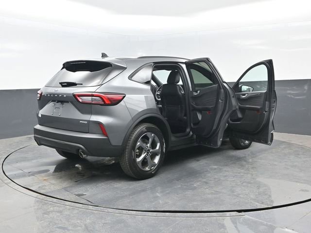 Certified 2025 Ford Escape ST-Line Select AWD/4WD image 27