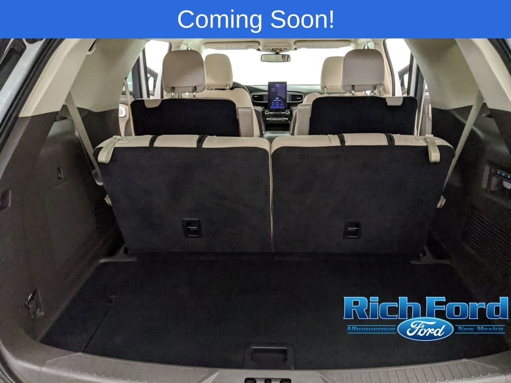 Certified 2023 Ford Explorer Platinum w/ Technology Package image 19