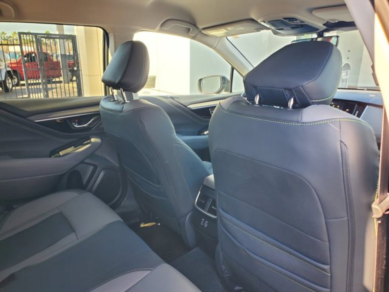 Used 2023 Subaru Outback Onyx Edition image 29