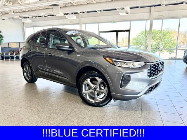 Certified 2024 Ford Escape ST-Line w/ Tech Pack #1 AWD/4WD image 2