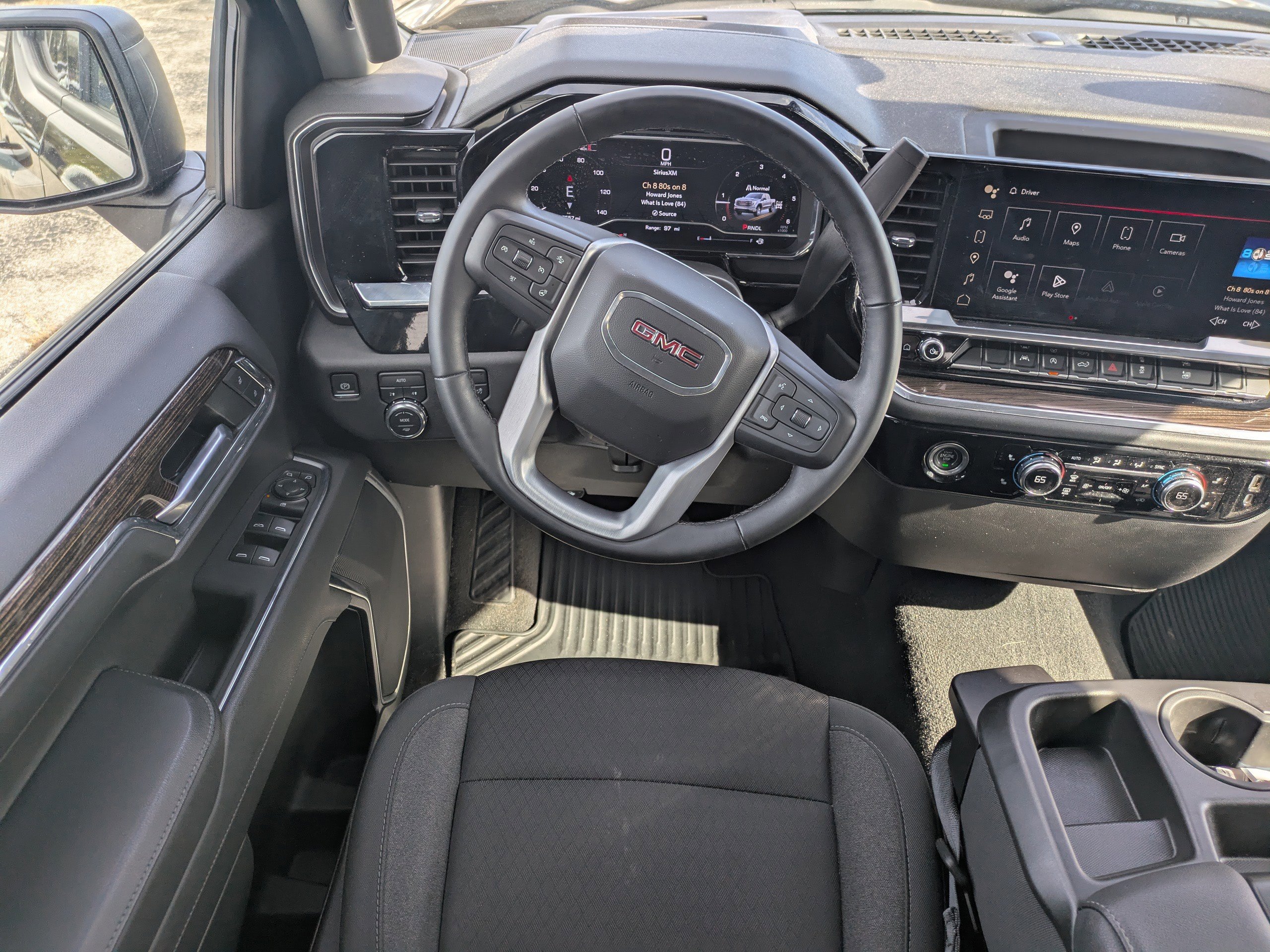 Used 2024 GMC Sierra 1500 Elevation image 17