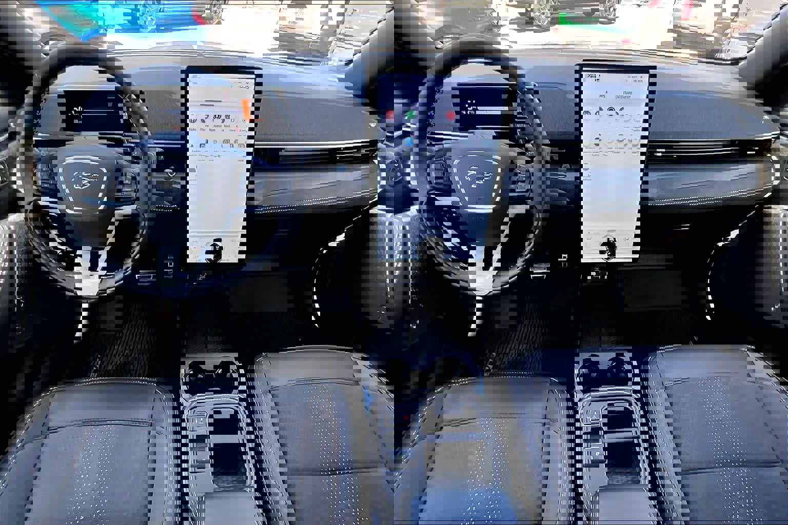 Certified 2025 Ford Mustang Mach-E GT image 17