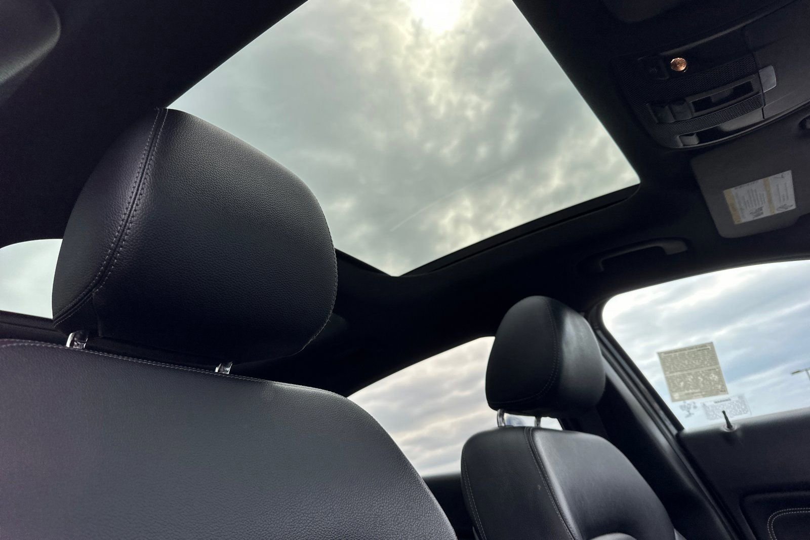 Used 2019 Mercedes-Benz GLA 250 image 19