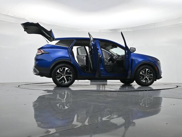 Used 2024 Kia Sportage EX FWD image 53