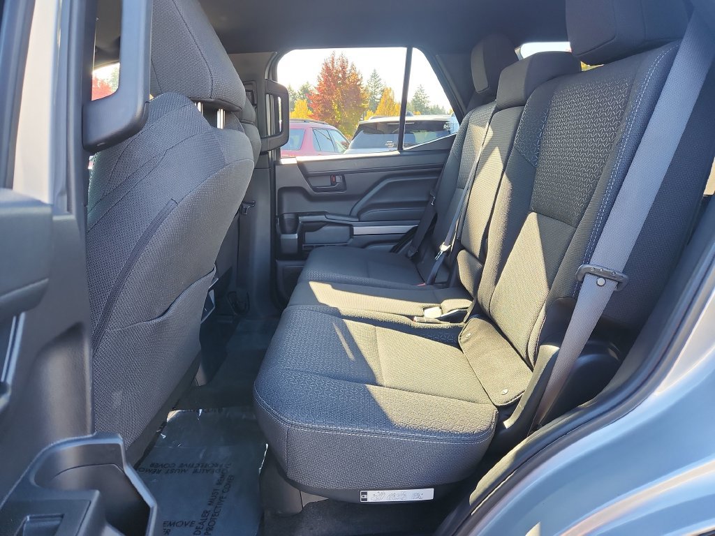 Used 2026 Toyota 4Runner SR5 AWD/4WD image 9