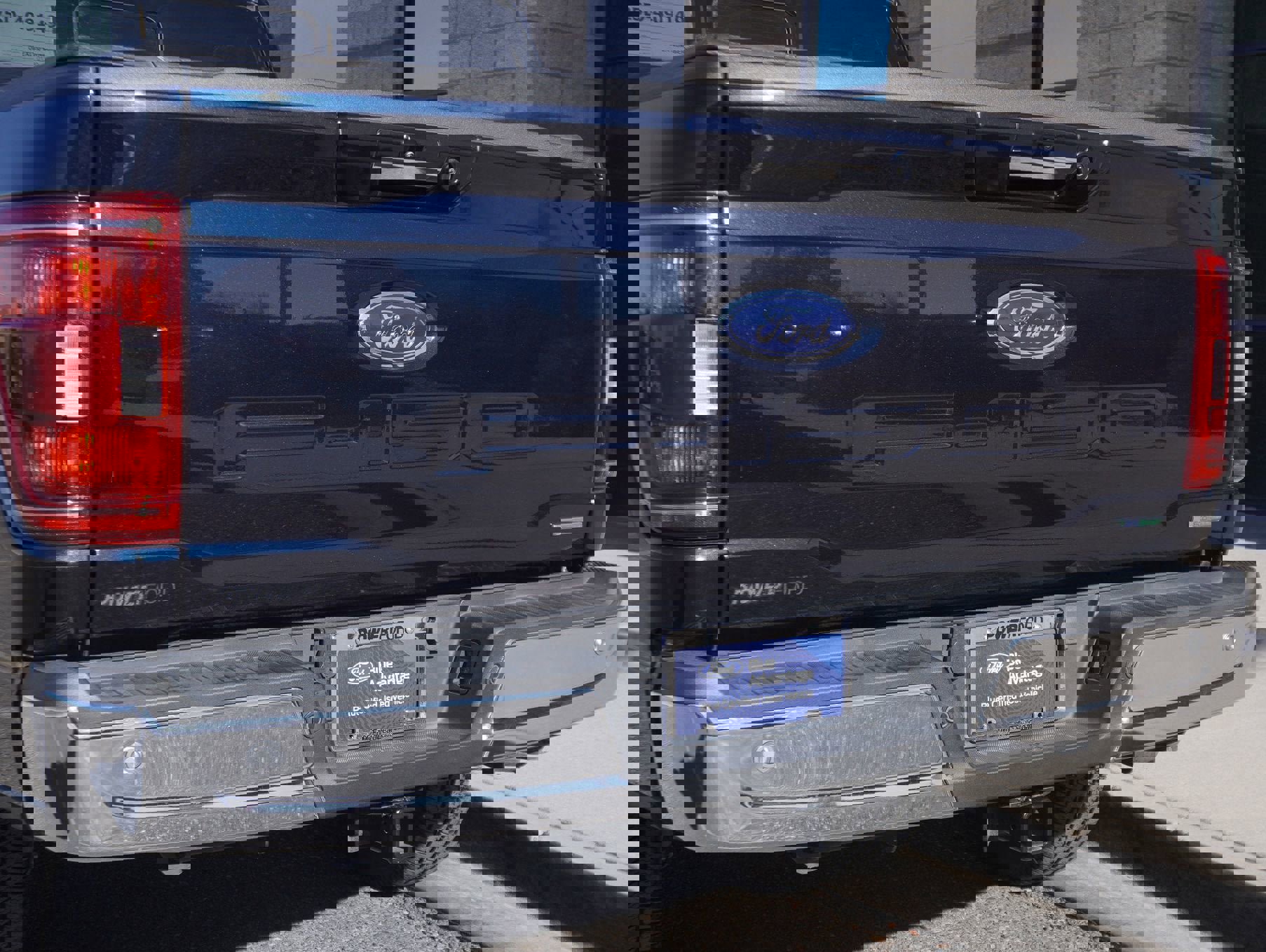 Certified 2021 Ford F150 XLT w/ Equipment Group 302A High image 20