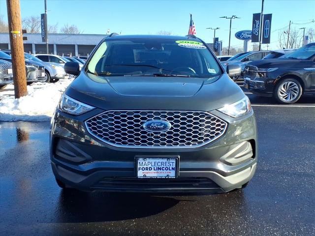 Certified 2024 Ford Edge SE image 16