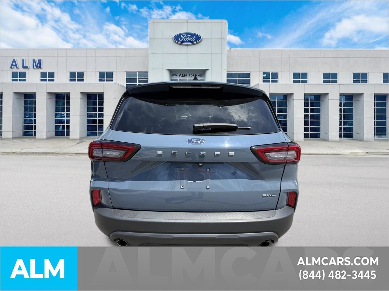 Certified 2025 Ford Escape ST-Line Select AWD/4WD image 8