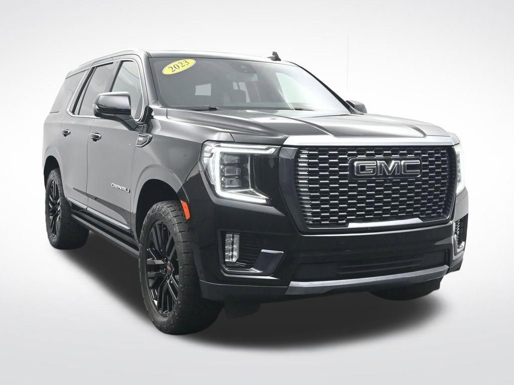 Used 2023 GMC Yukon Denali Ultimate AWD/4WD image 3