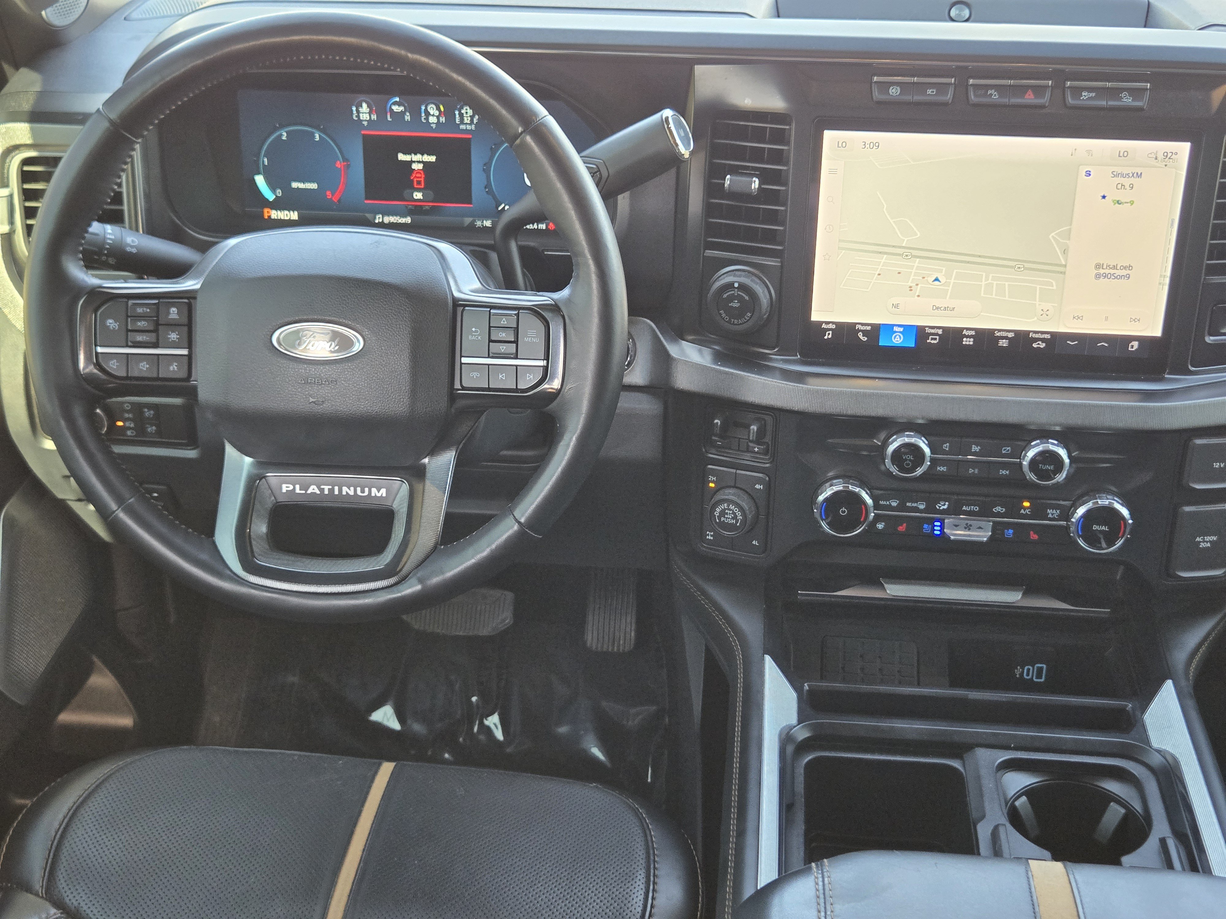 Certified 2024 Ford F250 Platinum w/ Tremor Off-Road Package AWD/4WD image 26