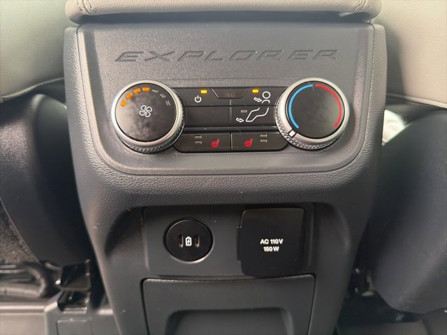 Certified 2025 Ford Explorer Platinum w/ Ultimate Package image 26