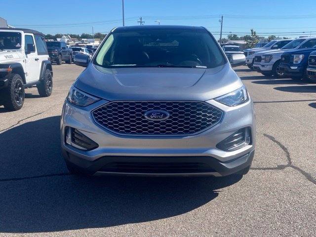 Certified 2023 Ford Edge SEL w/ Convenience Package AWD/4WD image 2