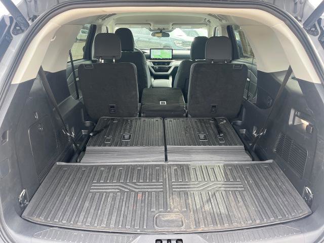 Certified 2025 Ford Explorer Active image 20