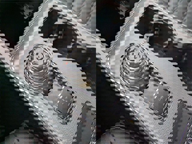 Certified 2021 Ford Edge SEL w/ Convenience Package image 12