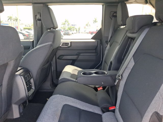 Certified 2025 Ford Bronco 4-Door AWD/4WD image 6