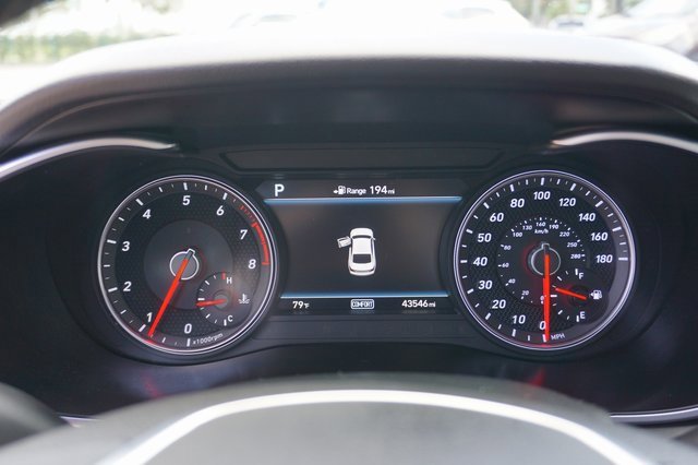 Used 2019 Genesis G70 2.0T Advanced w/ Dynamic Package image 11