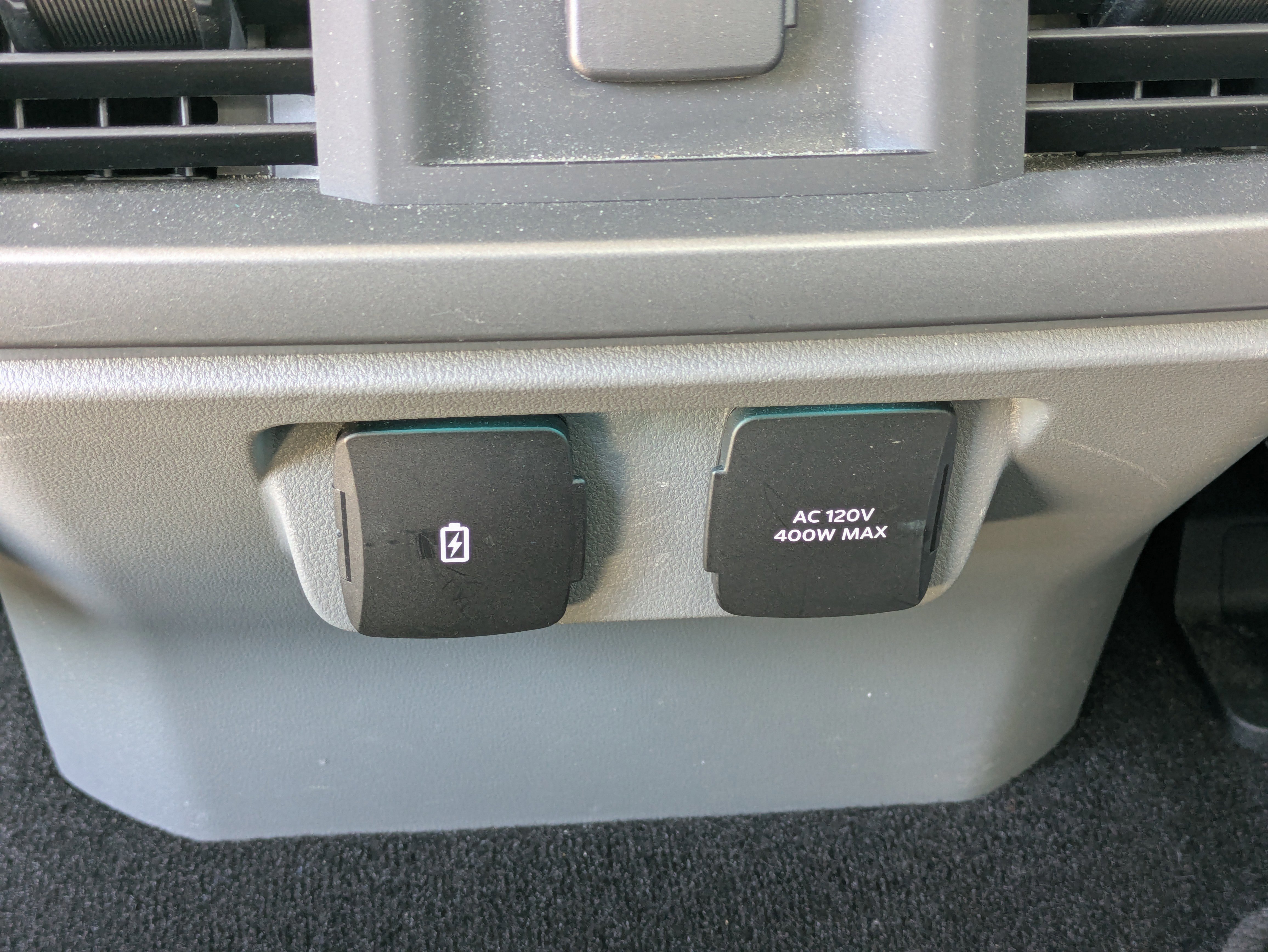 Certified 2022 Ford F150 XLT w/ Equipment Group 302A High image 15