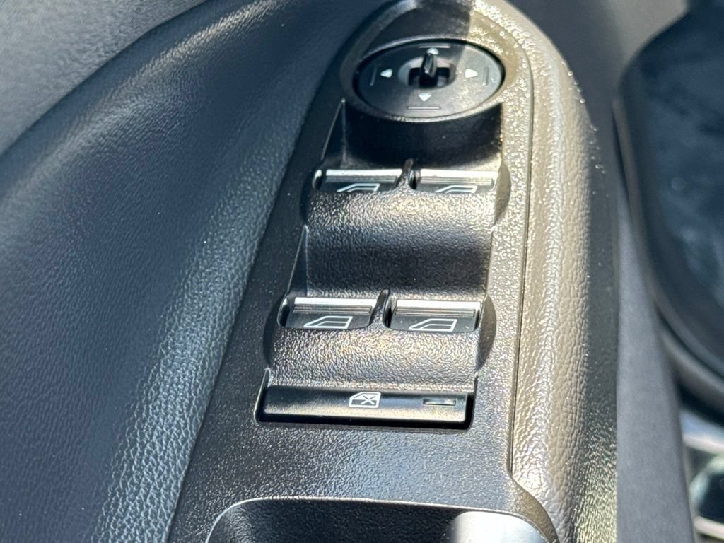 Certified 2017 Ford Escape Titanium FWD image 24