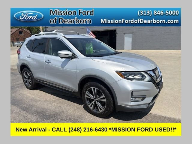 Used 2017 Nissan Rogue SL w/ SL Premium Package