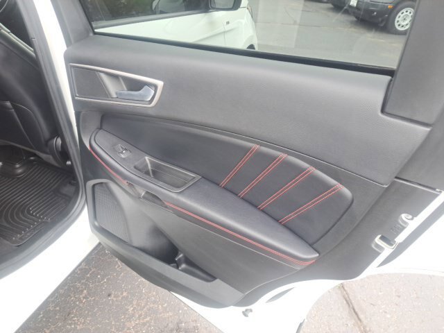 Certified 2022 Ford Edge ST-Line AWD/4WD image 33
