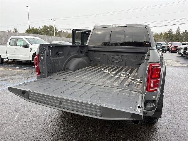 Certified 2018 Ford F150 Raptor w/ Equipment Group 802A Luxury image 3