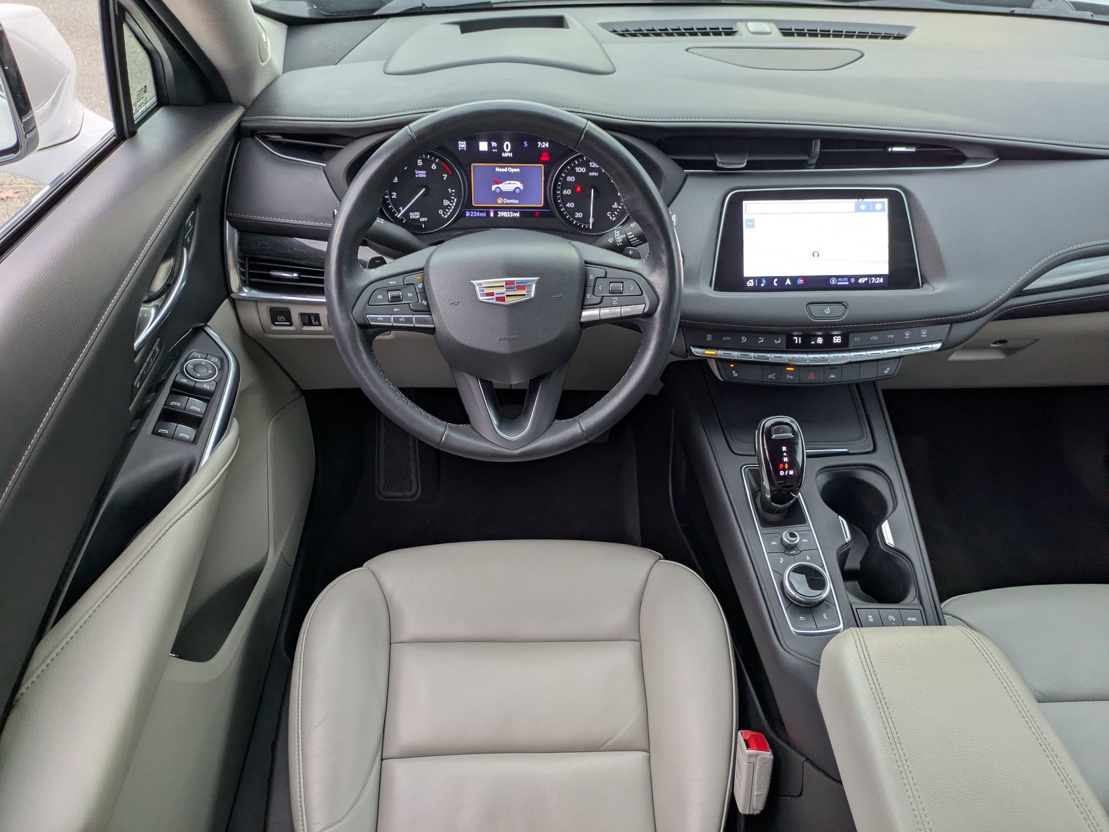 Used 2022 Cadillac XT4 Premium Luxury w/ Technology Package image 33