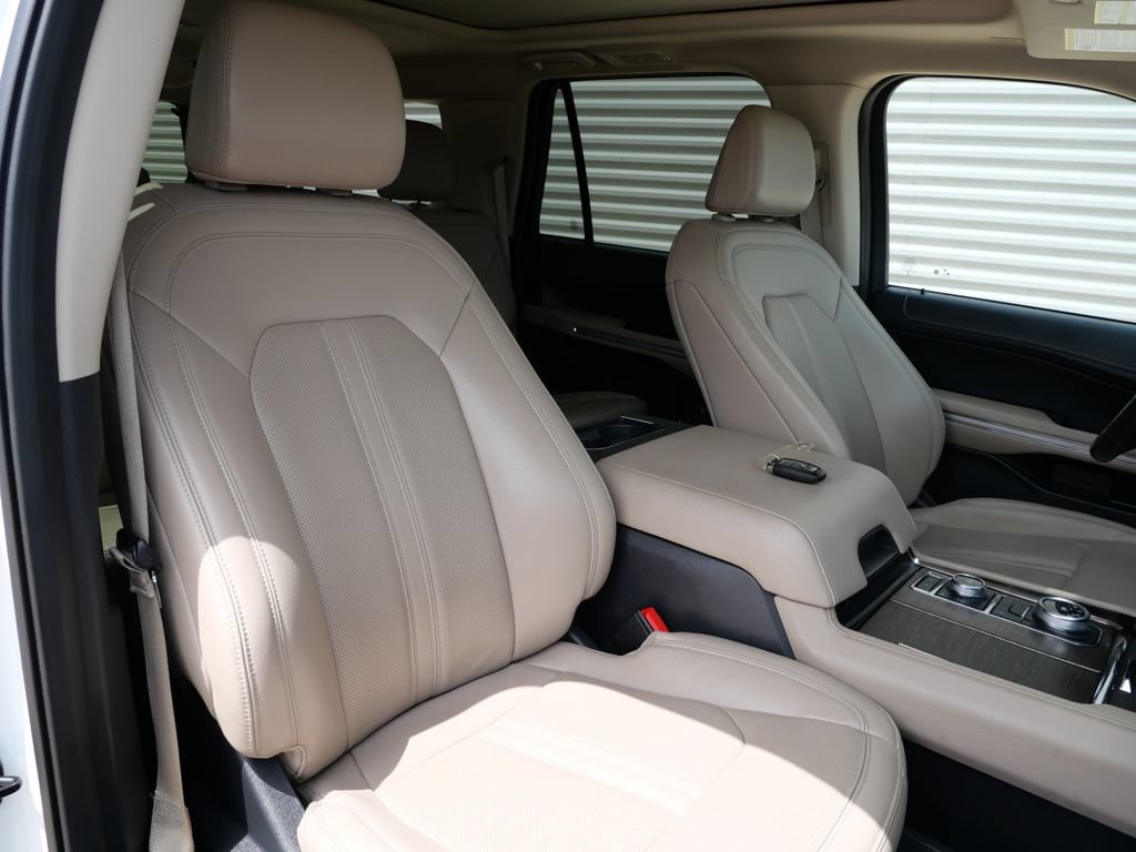 Certified 2024 Ford Expedition Max Limited AWD/4WD image 24