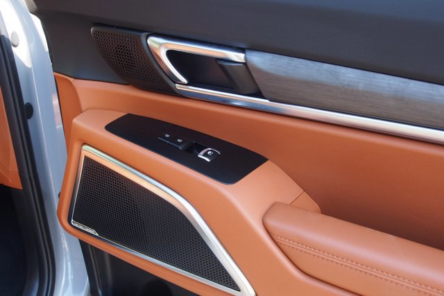 Used 2024 Kia Telluride SX Prestige X-Line image 13