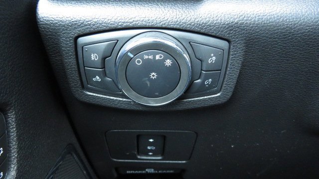 Certified 2020 Ford F250 Lariat w/ Lariat Value Package image 26