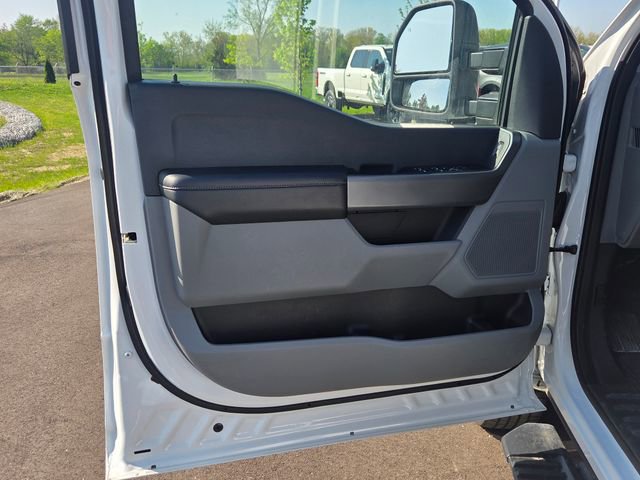 Certified 2025 Ford F350 XLT AWD/4WD image 22