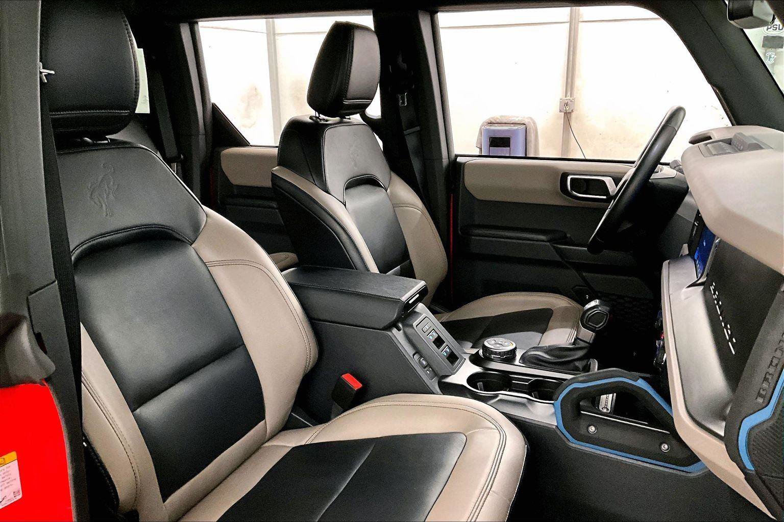 Certified 2024 Ford Bronco Wildtrak image 7