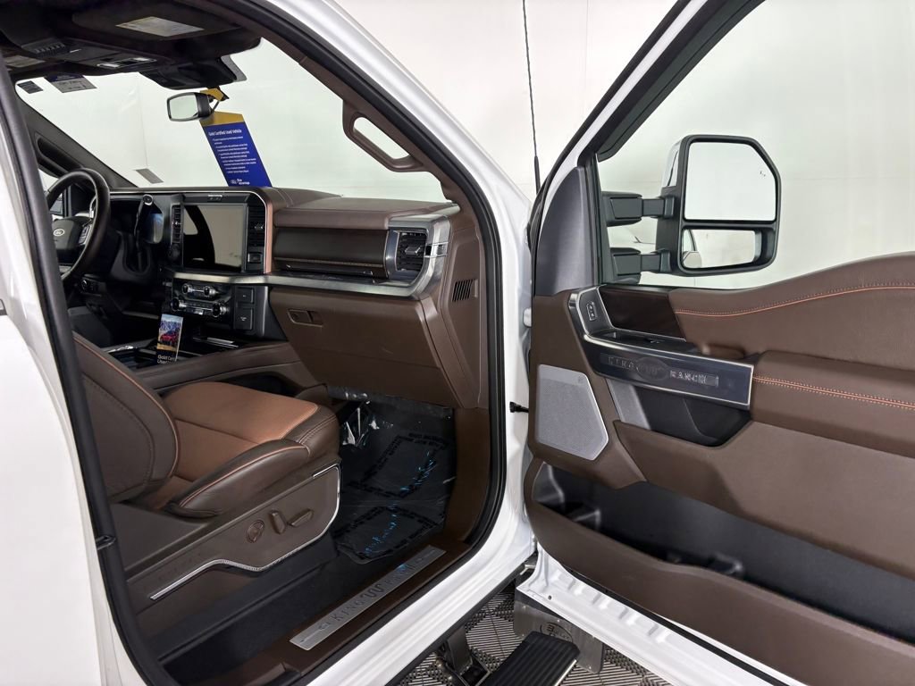 Certified 2025 Ford F450 King Ranch w/ Chrome Package image 35
